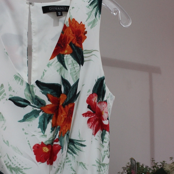 Dynamite Floral Dress - Picture 2 of 2